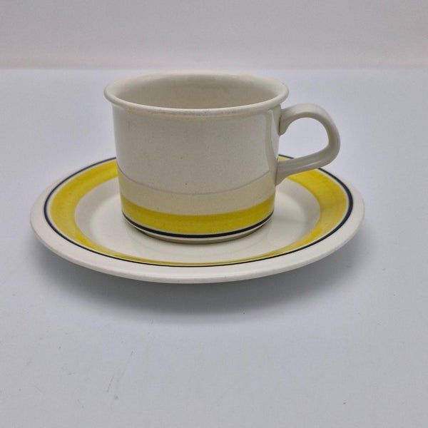 Arabia Faenza Kahvikuppi & asetti, keltaraita