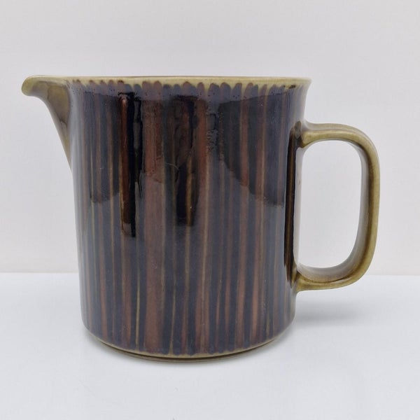 Arabia Kosmos Maitokannu, ruskea